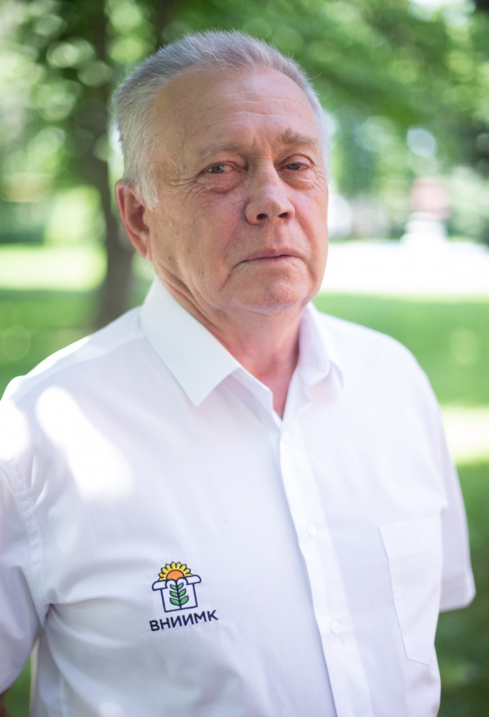 Хатнянский В.И.jpg Хатнянский В.И.jpg